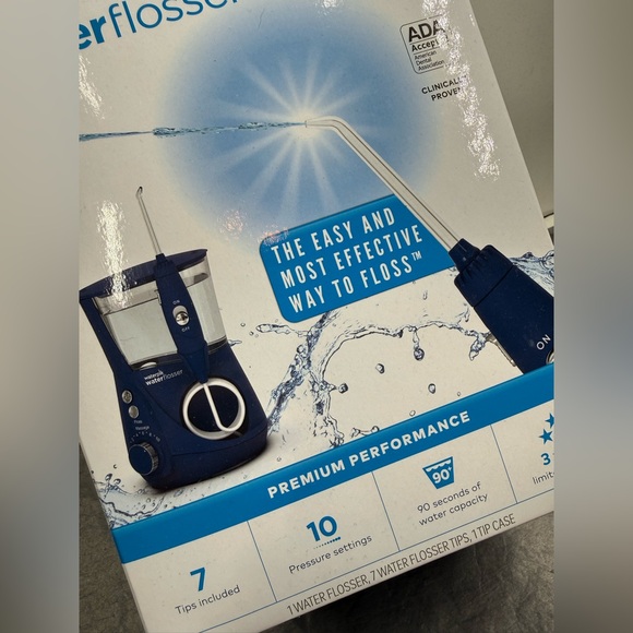 NIB Waterpik Classic Blue Aquarius Water Flosser - Picture 9 of 13